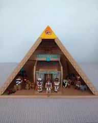 Πυραμίδα Playmobil