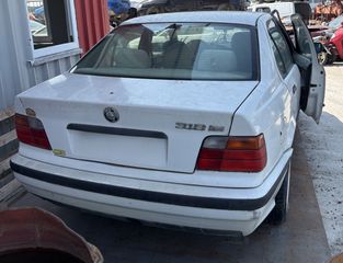BMW 318 ΓΙΑ ΑΝΤΑΛΛΑΚΤΙΚΑ