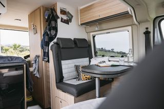 Sunlight 2024 Cliff RT 540/Bikes/Solar/Pop top roof-thumb-2