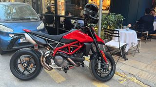 Ducati Hypermotard 2024 950