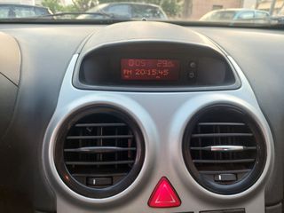 Opel Corsa 2013 1.3 CDTI DIESEL-thumb-15