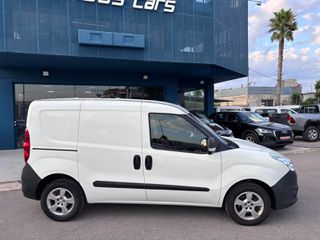 Opel Combo 2016 1.3 CDTI DIESEL VAN-thumb-16