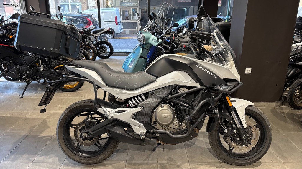 CFmoto 650MT 2020