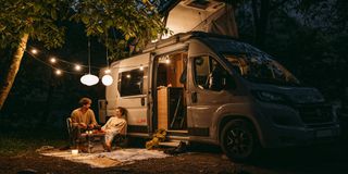 Sunlight 2024 Cliff 640 RT 160hp Solar/Bikes/Pop top roof-thumb-7