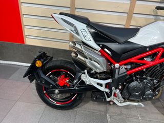 Benelli TNT 2019 125-thumb-7