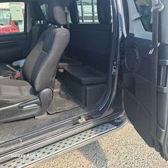 Toyota Hilux 2019-thumb-6
