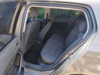 Volkswagen Golf 2005-thumb-5