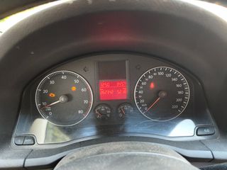 Volkswagen Golf 2005-thumb-9