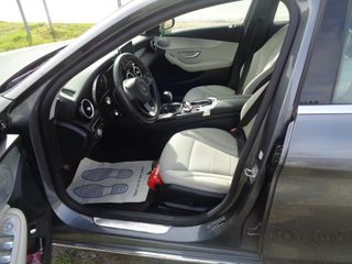 Mercedes-Benz C 200 2017-thumb-1