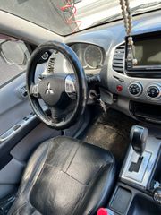 Mitsubishi L200 2012 safari-thumb-7