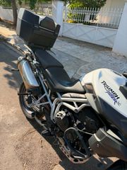 Triumph Tiger 800 XC 2011-thumb-10