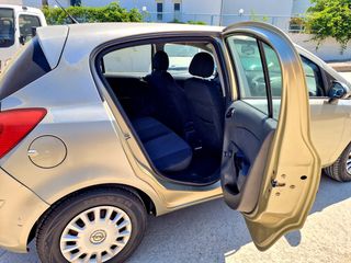 Opel Corsa 2009-thumb-19