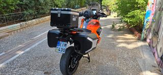 KTM 1290 Super Adventure 2023 S-thumb-13