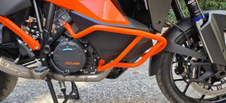 KTM 1290 Super Adventure 2023 S-thumb-20