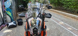 KTM 1290 Super Adventure 2023 S-thumb-6