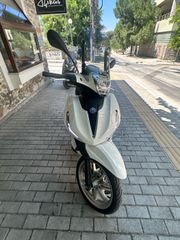 Piaggio Beverly 300 2021