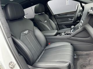 Bentley Bentayga 2025 Hybrid-thumb-21