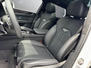 Bentley Bentayga 2025 Hybrid-thumb-18