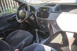 Fiat Punto 2001 1.2 16V-thumb-10