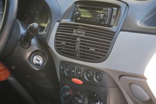 Fiat Punto 2001 1.2 16V-thumb-14