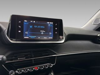 Peugeot 2008 2022 1.5 BLUEHDI 110 ACTIVE PLUS-thumb-13