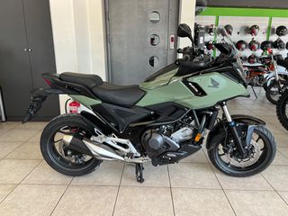 Honda NC 750X 2025 DCT