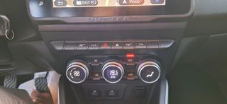 Dacia Duster 2022-thumb-25