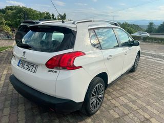 Peugeot 2008 2016-thumb-4