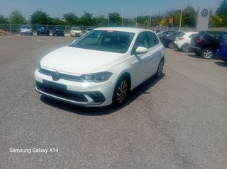 Volkswagen Polo 2024 1.0 TSI 95PS LIFE-thumb-1