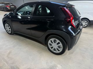 Toyota Aygo (X) 2022-thumb-4