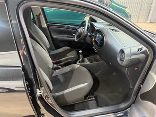 Toyota Aygo (X) 2022-thumb-11