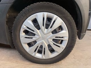 Toyota Aygo (X) 2022-thumb-24