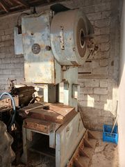 Presses 2000 MDM italy