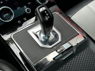 Land Rover Range Rover Evoque 2019 R DYNAMIC FIRST EDITION PANORAMA-thumb-22