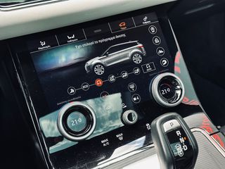 Land Rover Range Rover Evoque 2019 R DYNAMIC FIRST EDITION PANORAMA-thumb-23