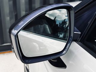 Land Rover Range Rover Evoque 2019 R DYNAMIC FIRST EDITION PANORAMA-thumb-34