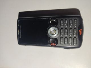 Sony ericsson w810i-thumb-2