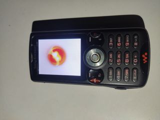 Sony ericsson w810i-thumb-4
