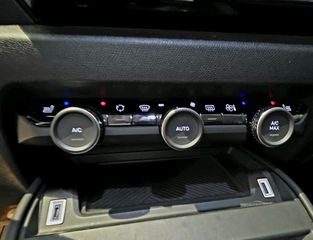 Citroen C4 2023 E-C4 X 50KWH 100KW SHINE*ΕΓΓΥΗΣΗ*-thumb-20