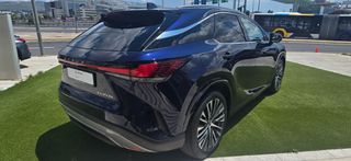 Lexus RX450 2023 Plug In Hybrid Luxury Plus Edition All Wheel Drive-thumb-6
