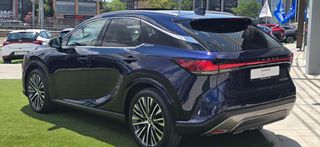 Lexus RX450 2023 Plug In Hybrid Luxury Plus Edition All Wheel Drive-thumb-7