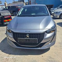 Peugeot 208 2021