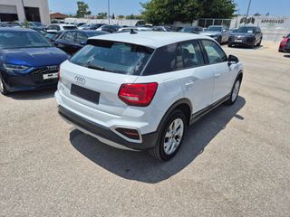 Audi Q2 2023 1.5 TFSI 150HP S-TRONIC-thumb-4