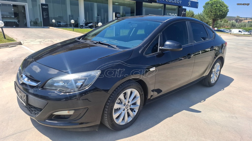 Opel Astra 2013 130hp
