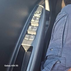 Hyundai i 10 2016-thumb-10