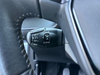 Peugeot 2008 2020 BlueHDi 100 S&S Allure Plus 1.5-thumb-16
