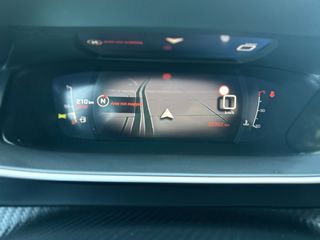 Peugeot 2008 2020 BlueHDi 100 S&S Allure Plus 1.5-thumb-28