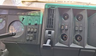 Mercedes-Benz 1994 1850 V8 με EPS και RETARDER-thumb-8