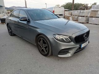 Mercedes-Benz E 300 2019-thumb-1
