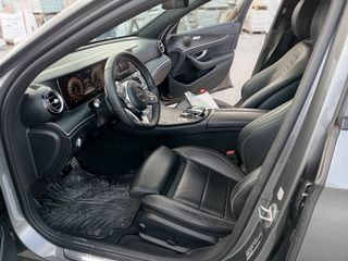 Mercedes-Benz E 300 2019-thumb-7